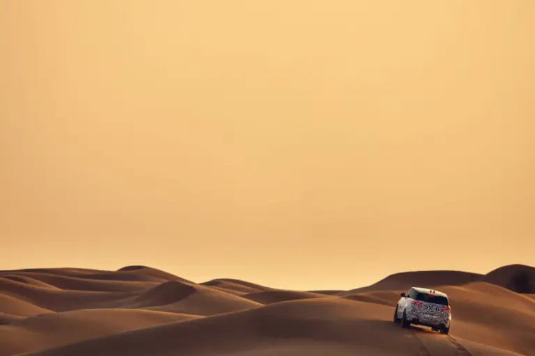 Range Rover Sport SV 2024 - 28
