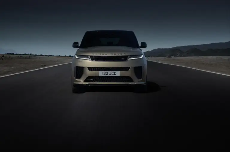 Range Rover Sport SV 2024 - 40