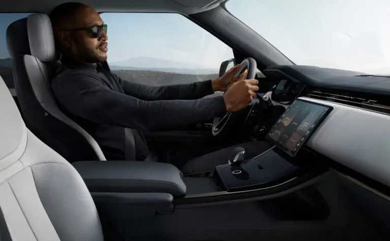 Range Rover Sport SV 2024 - 14
