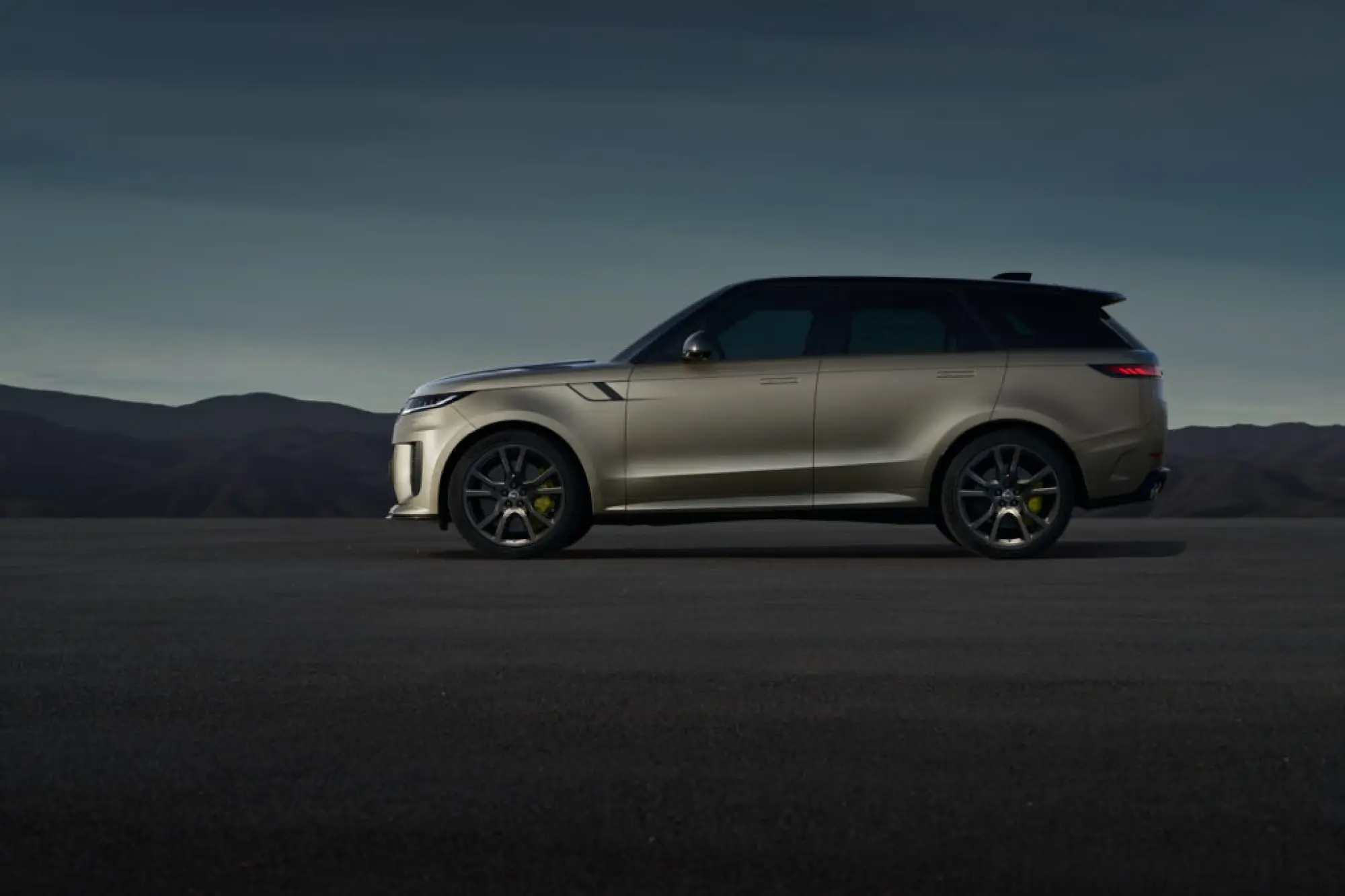Range Rover Sport SV 2024 - 38