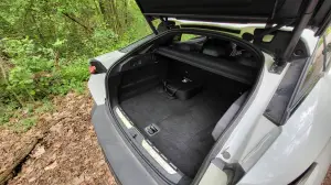 Peugeot 408 2023: come va