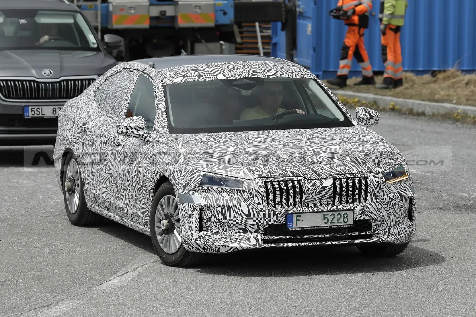 Skoda Superb 2024 - Foto Spia 01-06-2023 - 7