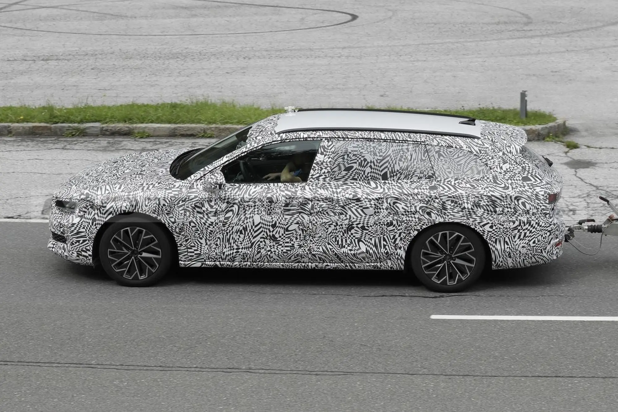 Skoda Superb 2024 - Foto Spia 01-06-2023 - 31