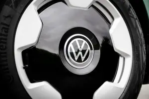 Volkswagen ID. Buzz a tre file - 19
