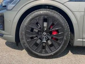 Audi SQ8 e-tron 2023 - Primo contatto - 11