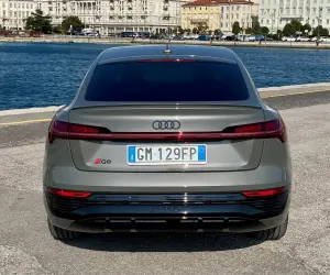 Audi SQ8 e-tron 2023 - Primo contatto - 10