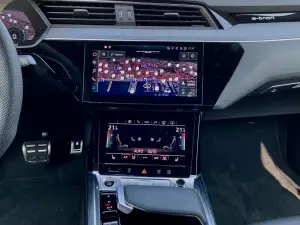 Audi SQ8 e-tron 2023 - Primo contatto - 14