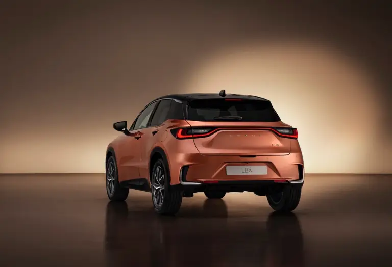 Lexus LBX - Foto ufficiali - 8