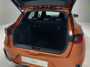 Lexus LBX 2023 - Foto dal vivo