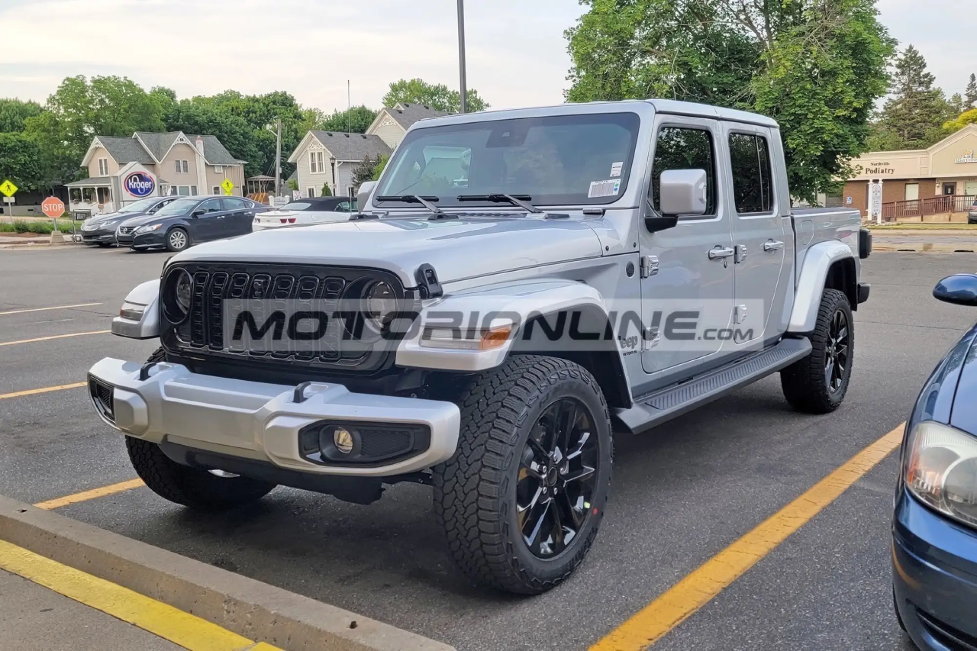 Jeep Gladiator - Foto spia 6-6-2023 - 1