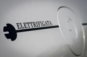Mini Full Electric Elettrifigata - 45
