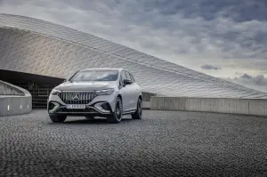 Mercedes-AMG EQE SUV 53 4Matic+ Europa - 4
