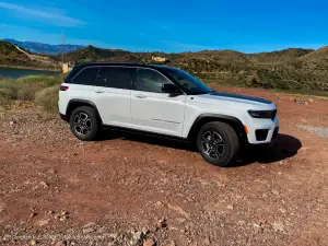 Jeep Grand Cherokee 2023 - Prova su strada