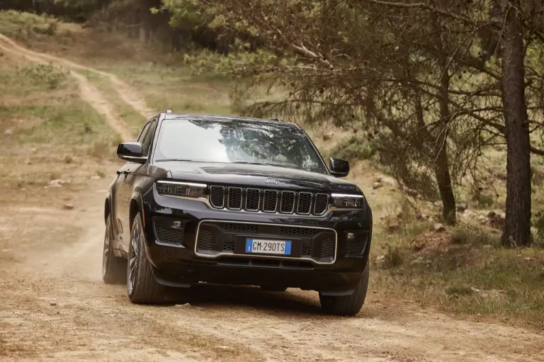 Jeep Grand Cherokee 2023 - Prova su strada - 36