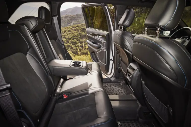 Jeep Grand Cherokee 2023 - Prova su strada - 72
