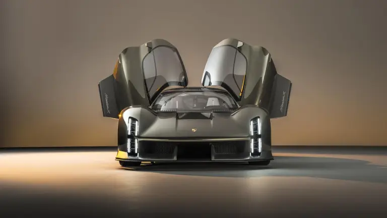 Porsche Mission X - 6