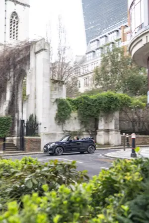 Mini Cooper SE Cabrio Londra