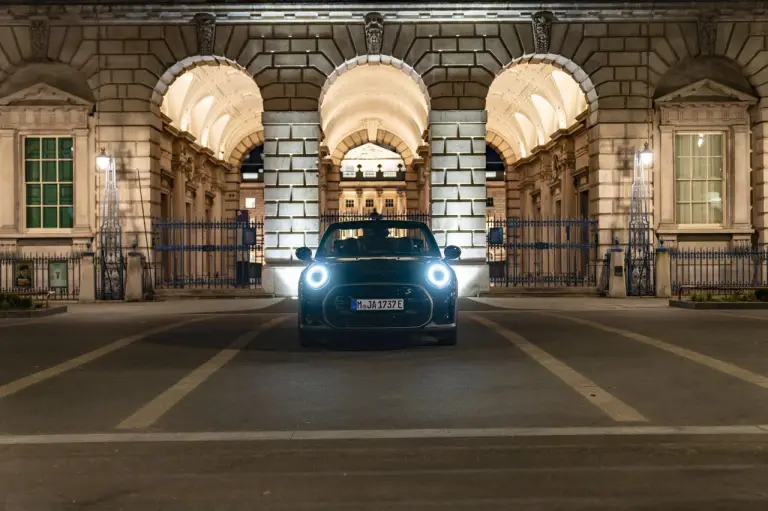 Mini Cooper SE Cabrio Londra - 65