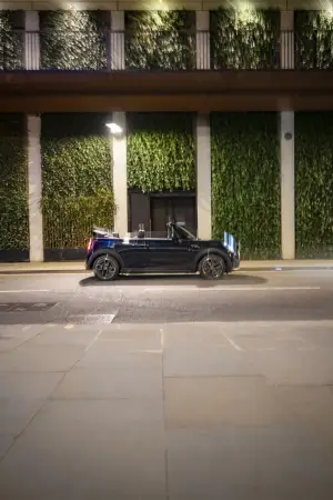 Mini Cooper SE Cabrio Londra - 45