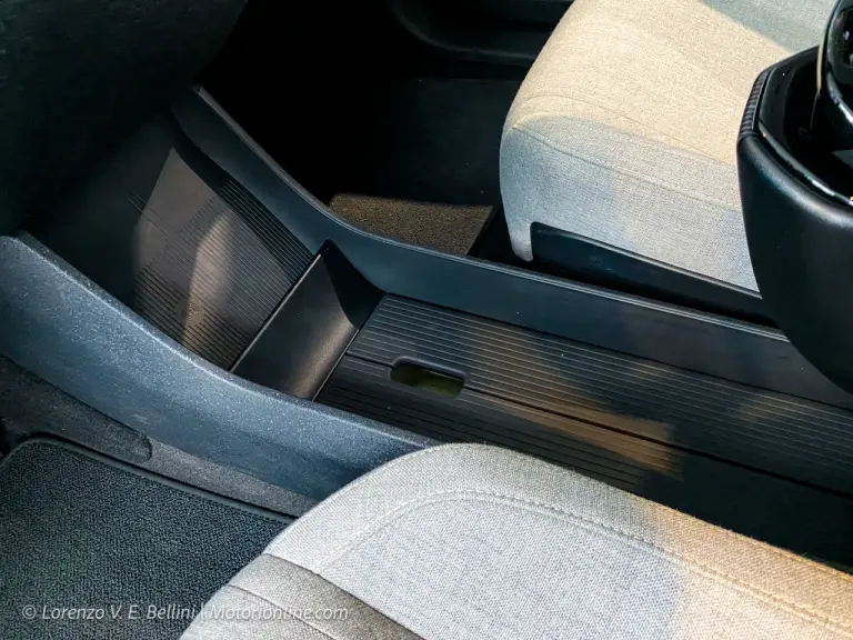 Volvo EX30 - Foto dal vivo - 15