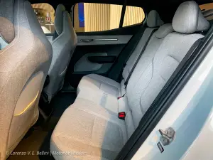 Volvo EX30 - Foto dal vivo - 17