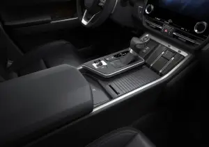 Lexus GX 2024 - 26