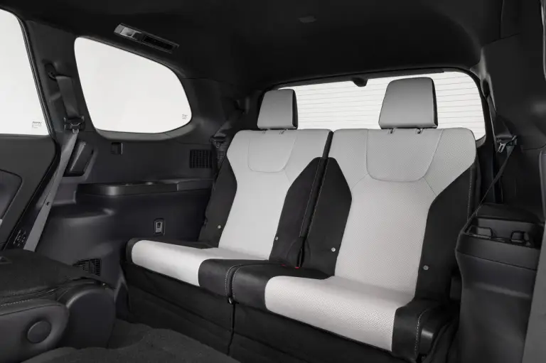 Lexus TX 2024 - 25