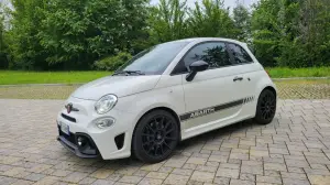 Abarth 695 Competizione 2023: come va - 3