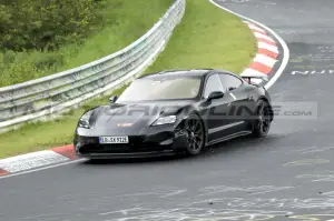 Porsche Taycan GT - Foto Spia 13-06-2023