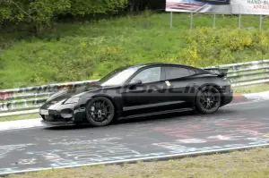 Porsche Taycan GT - Foto Spia 13-06-2023