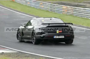 Porsche Taycan GT - Foto Spia 13-06-2023