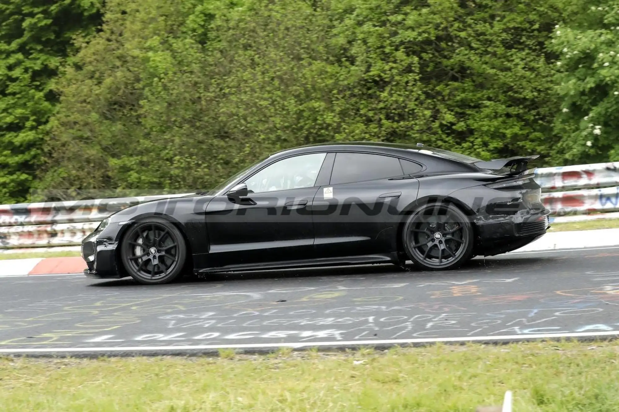 Porsche Taycan GT - Foto Spia 13-06-2023 - 5