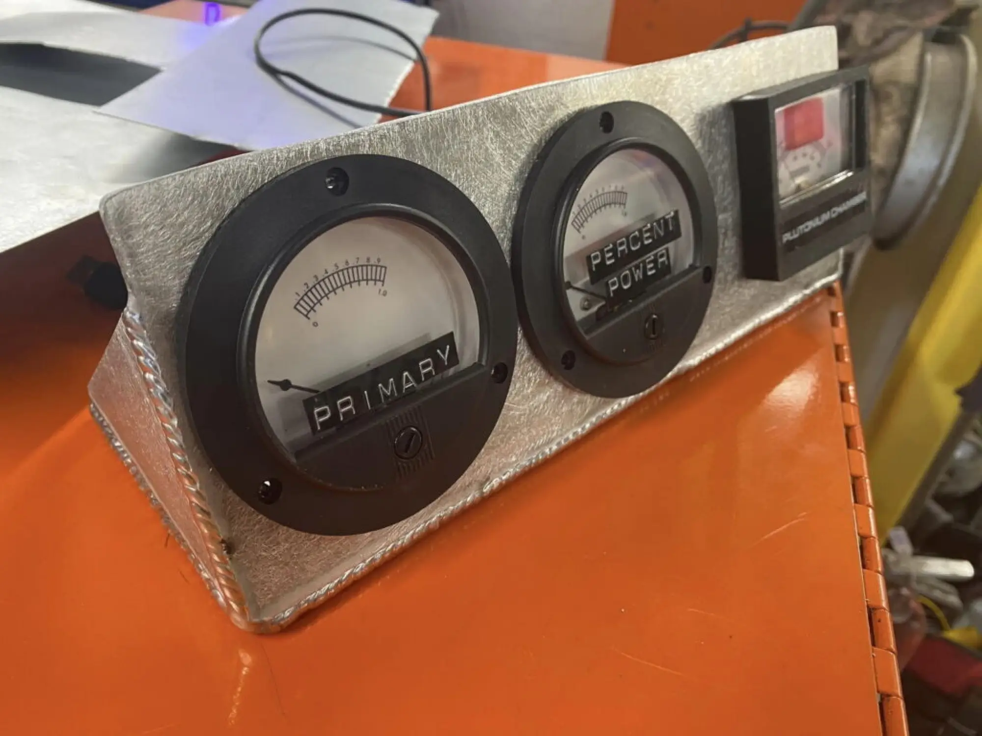 Tesla Model X - Tuning macchina del tempo - 1