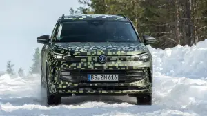 Volkswagen Tiguan 2024 prototipo teaser - 8