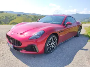Maserati GranTurismo 2023 - Prova Modena