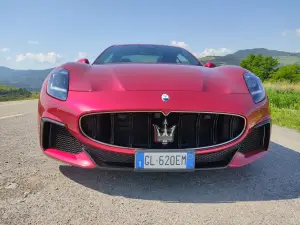 Maserati GranTurismo 2023 - Prova Modena