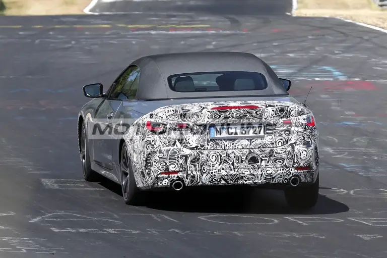 BMW Serie 4 facelift - Foto spia 19-6-2023 - 10