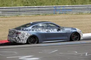 BMW Serie 4 facelift - Foto spia 19-6-2023 - 12