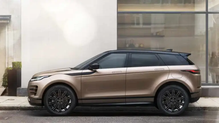 Range Rover Evoque 2024 - 18