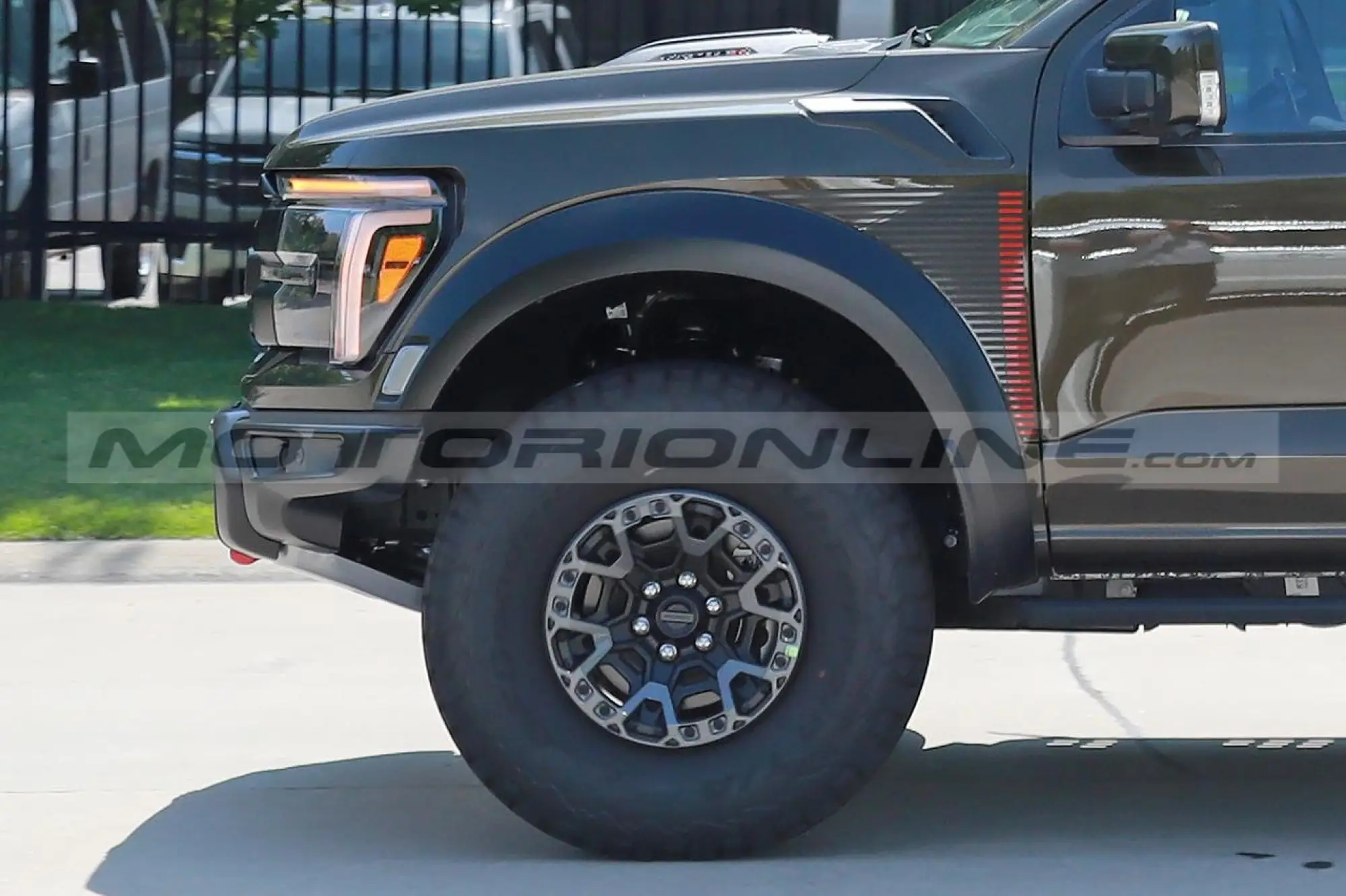 Ford F-150 Raptor R 2024 - Foto Spia 22-06-2023 - 12