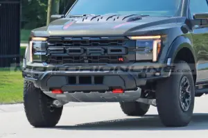 Ford F-150 Raptor R 2024 - Foto Spia 22-06-2023 - 9