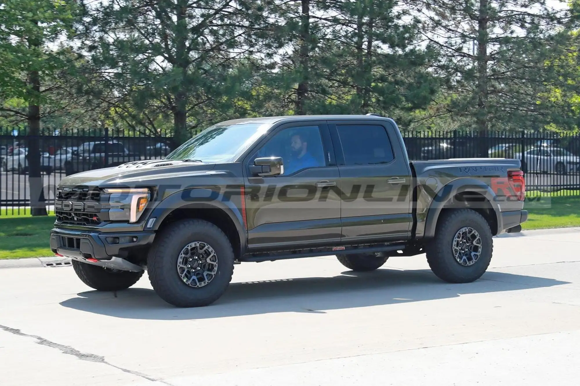 Ford F-150 Raptor R 2024 - Foto Spia 22-06-2023 - 3