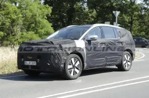 Hyundai Ioniq 7 - Foto Spia 23-06-2023