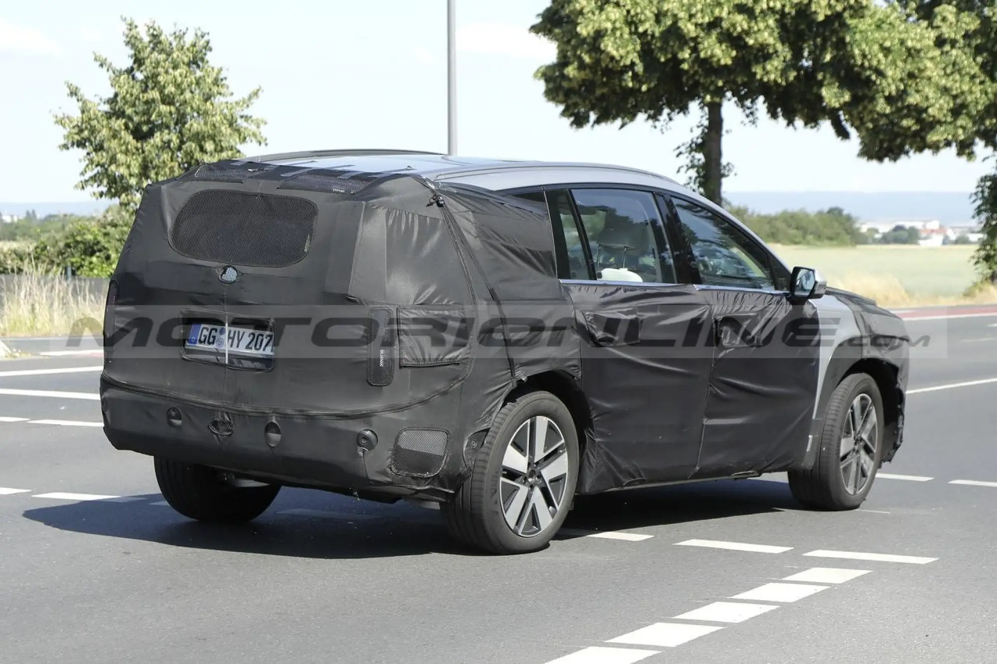 Hyundai Ioniq 7 - Foto Spia 23-06-2023 - 7