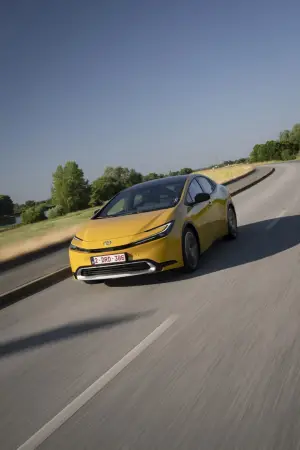 Toyota Prius Plug-in 2023 - Foto ufficiali