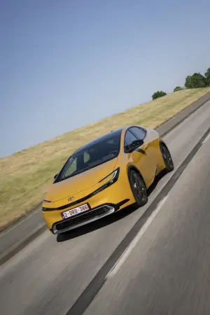 Toyota Prius Plug-in 2023 - Foto ufficiali