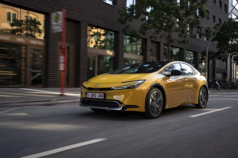 Toyota Prius Plug-in 2023 - Foto ufficiali - 55