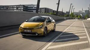 Toyota Prius Plug-in 2023 - Foto ufficiali