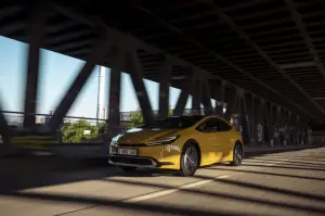 Toyota Prius Plug-in 2023 - Foto ufficiali