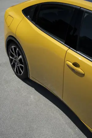 Toyota Prius Plug-in 2023 - Foto ufficiali